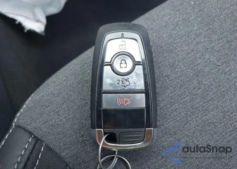 2025 Ford Mustang z USA, uszkodzony, nr VIN 1FA6P8TH9S5101538